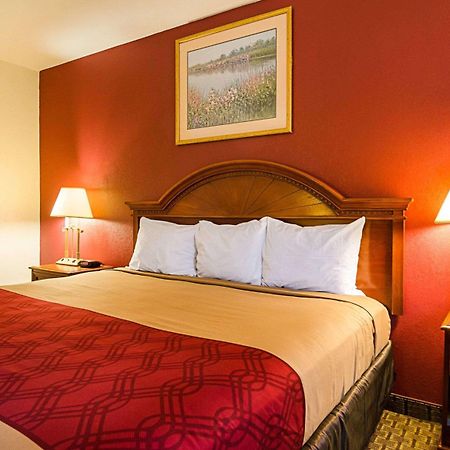 Econo Lodge Ричмънд Екстериор снимка
