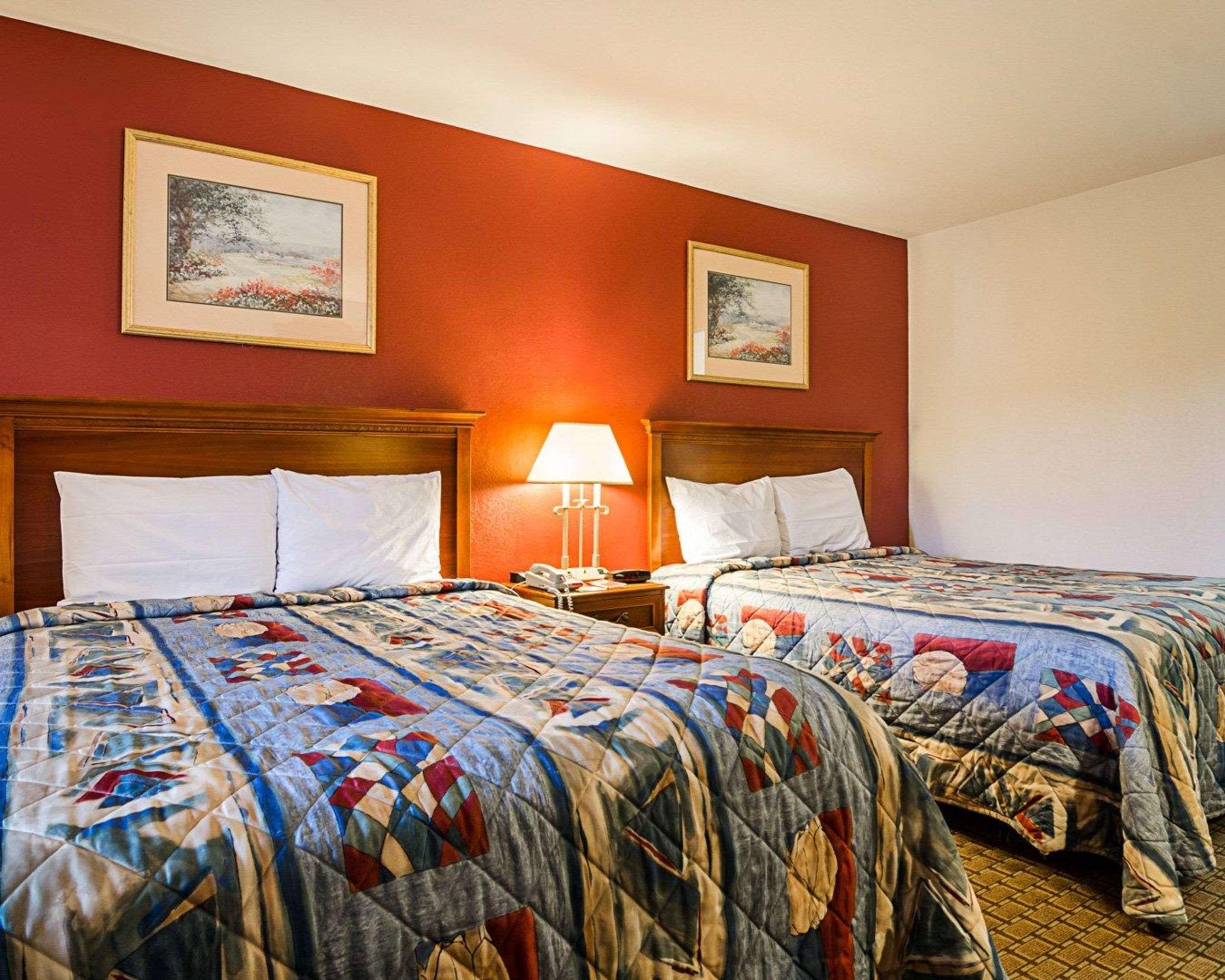 Econo Lodge Ричмънд Екстериор снимка